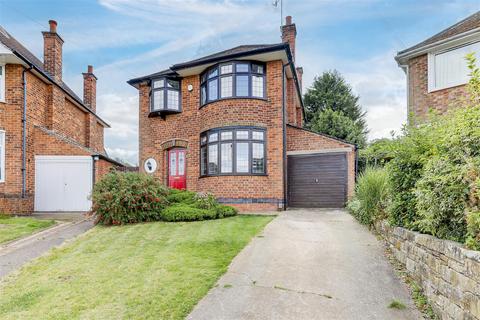 3 bedroom detached house for sale, Lyndhurst Gardens, West Bridgford NG2