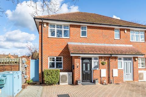 3 bedroom semi-detached house for sale, Loxley Close, West Byfleet KT14