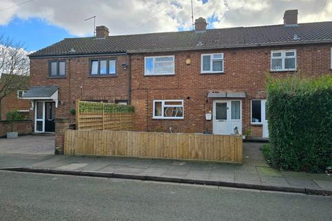 3 bedroom terraced house for sale, Queensland Gardens, Kingsthorpe, Northampton, NN2 7BG