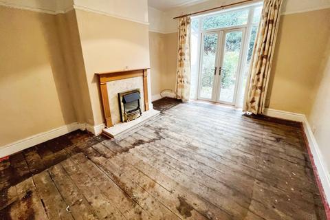 3 bedroom semi-detached house for sale, Wensley Drive, West Didsbury, Manchester, M20