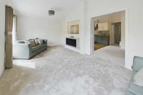 2 bedroom park home for sale, Cheltenham, Gloucestershire, GL50