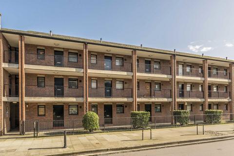 17 Cooper Close, London, SE1 7QU