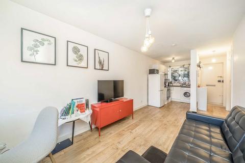 17 Cooper Close, London, SE1 7QU