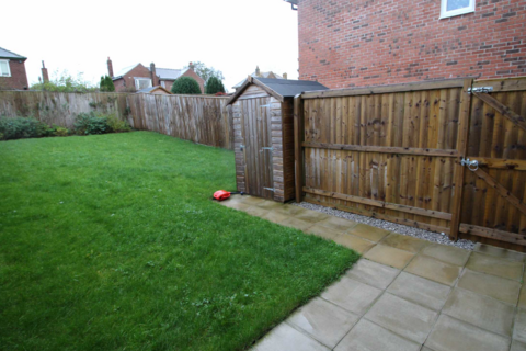 14 Teasel Grove, Longridge, Preston, PR3 2RH