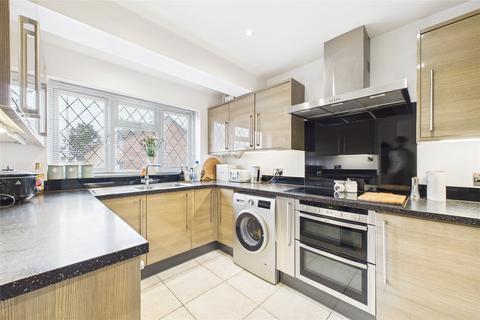 3 bedroom terraced house for sale, Gatcombe Close, Calcot, Reading, Berkshire, RG31