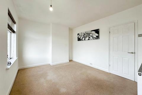 2 Acadia Grove, Hessle, HU13 0AL