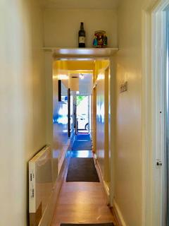 3 bedroom end of terrace house to rent, Saville Road, London E16