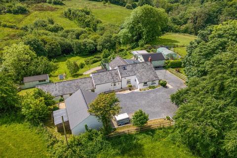 4 bedroom detached house for sale, Blaenycoed Road, Carmarthen
