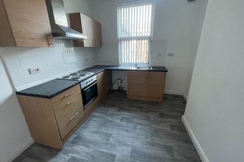 2 bedroom flat to rent, Tuebrook, Liverpool L13