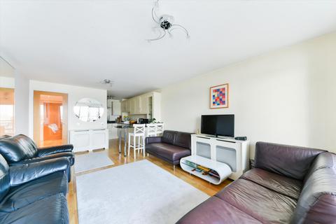 2 bedroom apartment for sale, Towerside, Wapping High Street, London, E1W