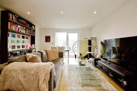 1 bedroom apartment for sale, Silverworks Close, London NW9