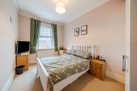 2 bedroom flat for sale, London N8,  N8,  N8