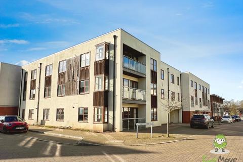 2 bedroom flat for sale, Greenlands Road, Basingstoke, Hampshire, RG24