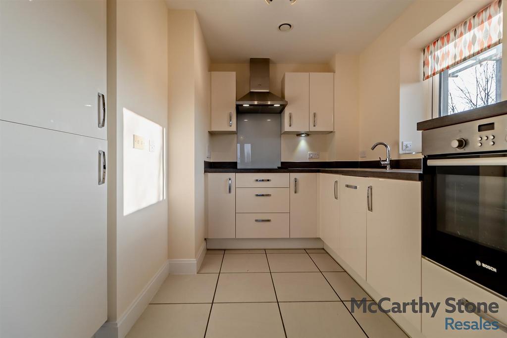 8636808-interior08-800.jpg