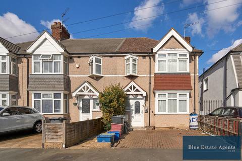 3 bedroom end of terrace house for sale, Maswell Park Crescent, Hounslow, TW3