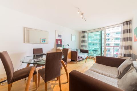 1 bedroom apartment to rent, St. George Wharf, London SW8