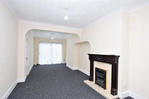 3 bedroom end of terrace house to rent, Jarrow Road, Chadwell Heath, RM6