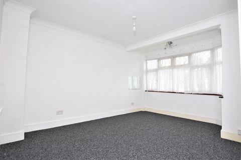 3 bedroom end of terrace house to rent, Jarrow Road, Chadwell Heath, RM6