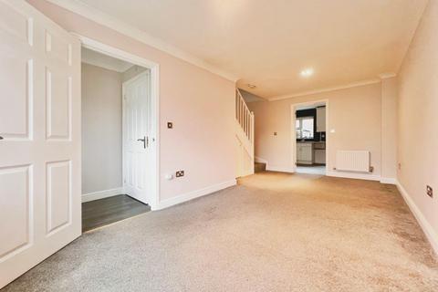 2 bedroom house for sale, Lapwing Drive, Kingsnorth, Ashford