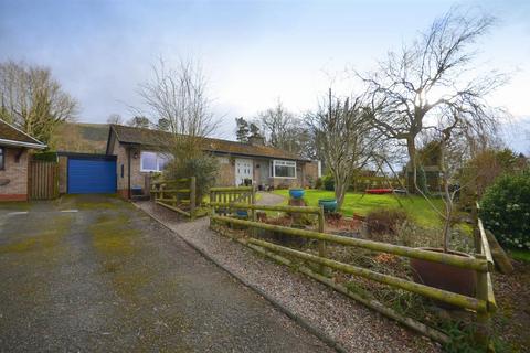 4 bedroom detached bungalow for sale, Old Barn Close, Llandinam