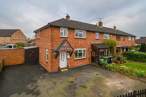 3 bedroom semi-detached house for sale, 17 Racecourse Drive, Bridgnorth, Shropshire