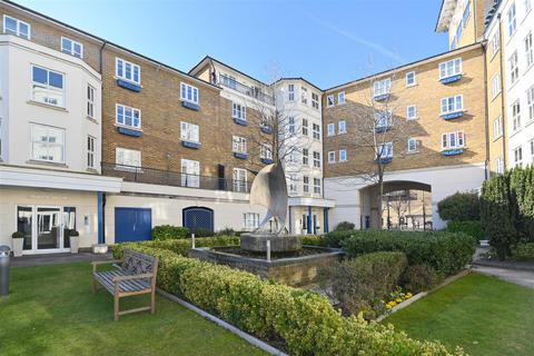 2 bedroom apartment to rent, Challenger House, Limehouse, London, E14