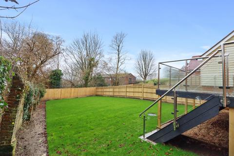 4 bedroom detached house for sale, 93a High Street, Battle, TN33