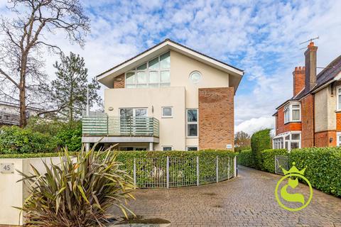 2 bedroom ground floor flat for sale, Penn Hill Avenue, Poole BH14