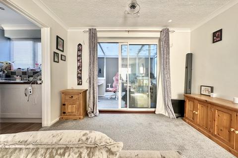 15 Shepherds Road, Winchester, SO23 0NP