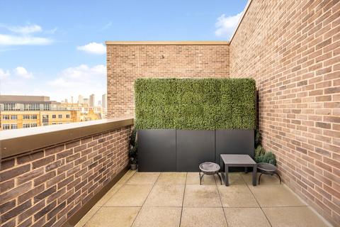 3 bedroom flat for sale, Phoenix Place, Clerkenwell, WC1X