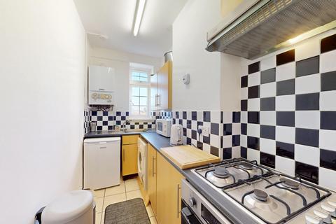 1 bedroom flat to rent, Sussex Gardens