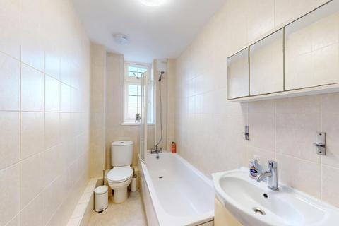 1 bedroom flat to rent, Sussex Gardens