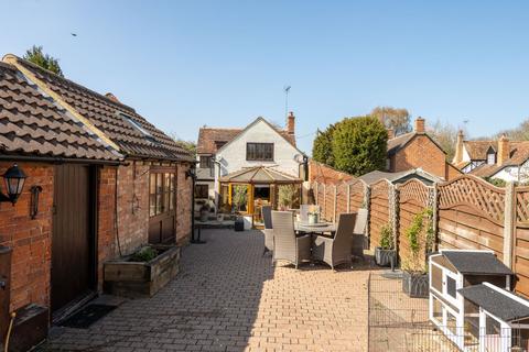 4 bedroom detached house for sale, High Street, Bedford MK44