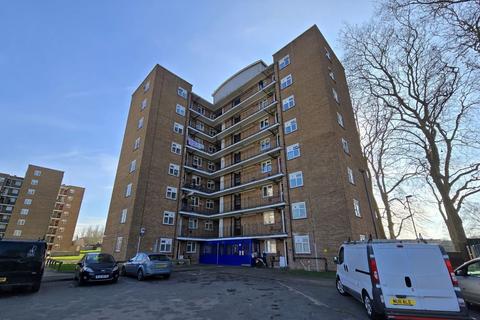 2 bedroom flat for sale, 38 Porthcawe Road, Sydenham, London, SE26 5TA