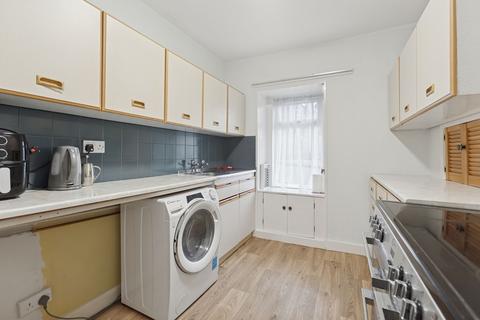 29 Bonnethill Road, Pitlochry, PH16 5ED