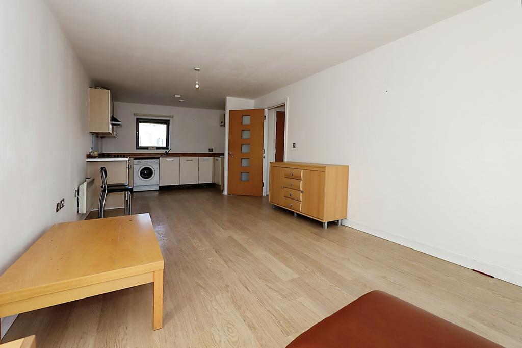 Lounge/Kitchen