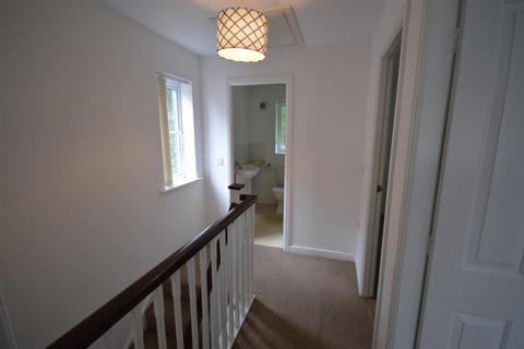 3 bedroom semi-detached house to rent, Lawndale Drive, Worsley, Manchester, M28 1EN