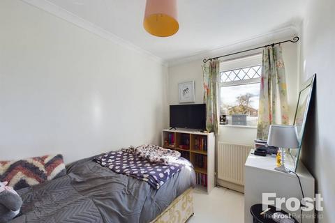 65 Boundary Road, Ashford, TW15 3LU