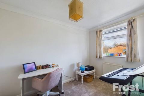 65 Boundary Road, Ashford, TW15 3LU