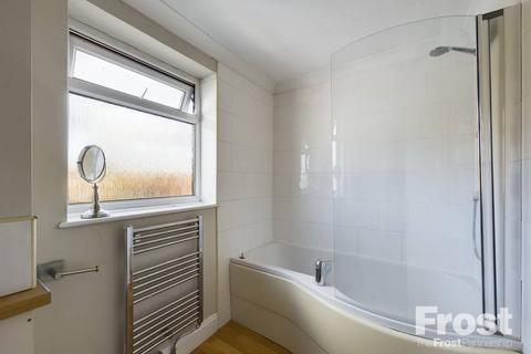 65 Boundary Road, Ashford, TW15 3LU