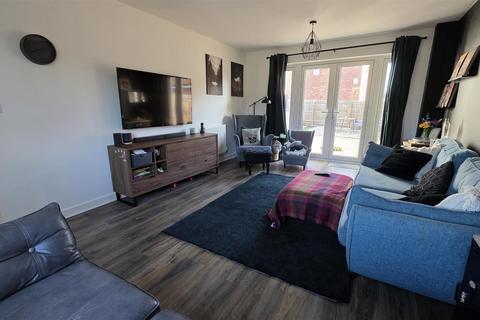 5 Oak Crescent, Burnham-on-crouch, CM0 8FP