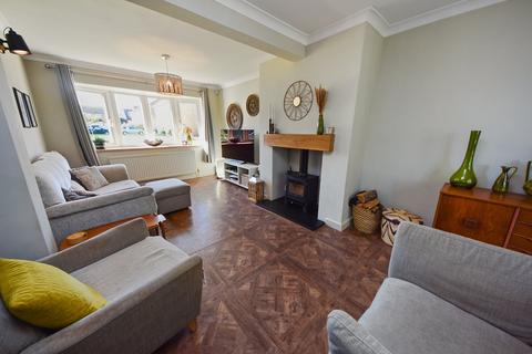 4 bedroom link detached house for sale, Robins Close, Barford St Michael OX15