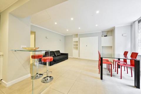 2 bedroom flat for sale, Redcliffe Gardens, London, SW10