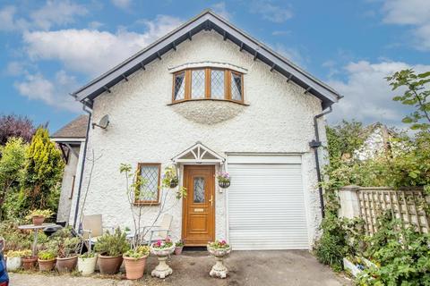 3 bedroom detached house for sale, Ditton Court Road, Westcliff-on-Sea SS0