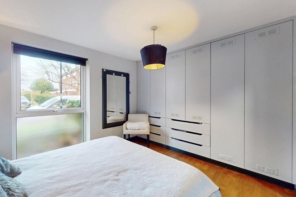 For Sale 1 Bedroom Flat SE19 Eskmont Ridge...