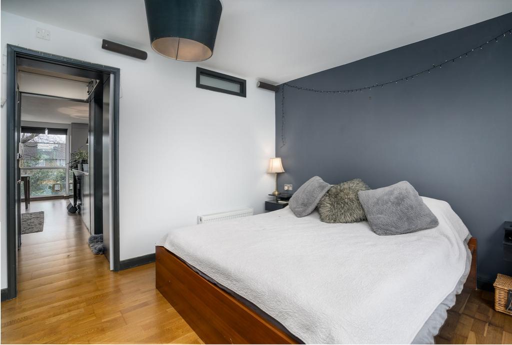 For Sale 1 Bedroom Flat SE19 Eskmont Ridge...