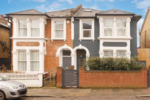 3 bedroom semi-detached house for sale, Shaftesbury Road, London