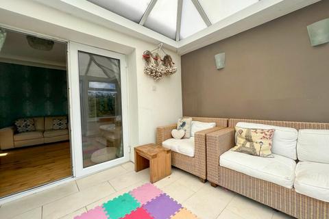 4 bedroom detached bungalow for sale, Headley Lane, Bristol BS13