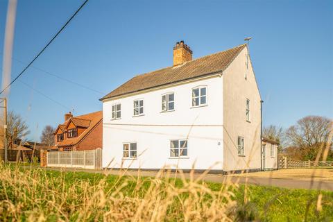 4 bedroom detached house for sale, Church Road, Laughton, Gainsborough