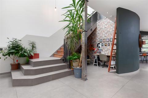 1 Baberton Loan, Edinburgh, EH14 5DF